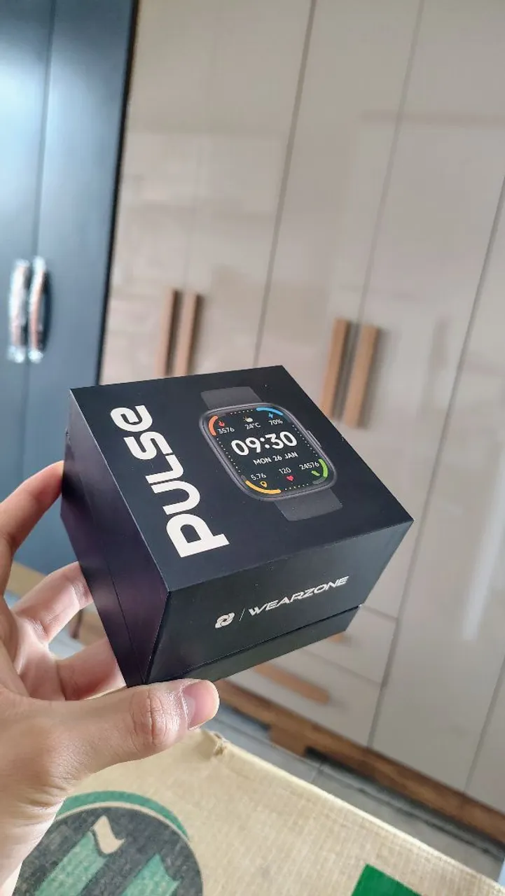 Smartwatch PULSE WEARZONE |RELÓGIO INTELIGENTE À PROVA D'ÁGUA, ALEXA INTEGRADA|