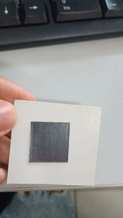 Imã de geladeira com papel couchê e com brilho 