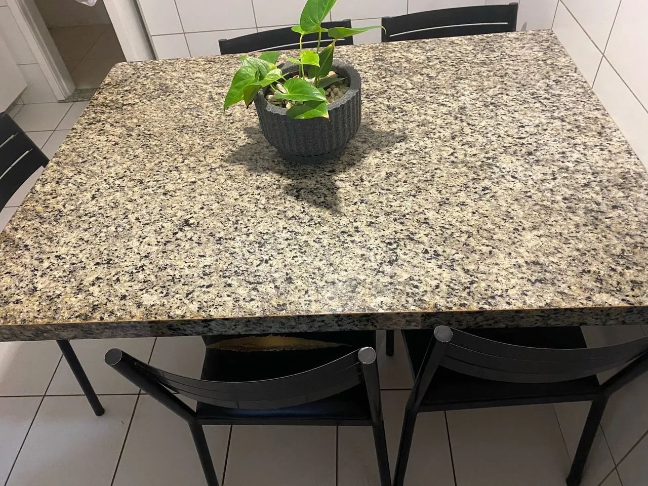 Mesa de Jantar em Granito - Foto 3