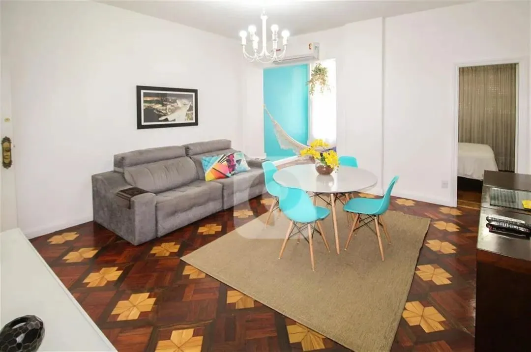 VENDO APARTAMENTO 3 QUARTOS EM COPACABANA ÓTIMA LOCALIZAÇÃO