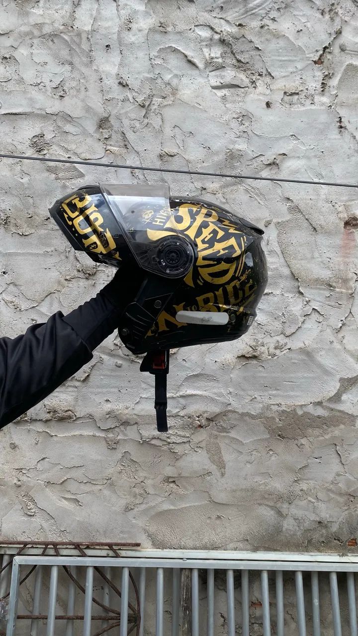 Capacete em ótimo estado de uso, bem conservado, por 400  - Foto 2