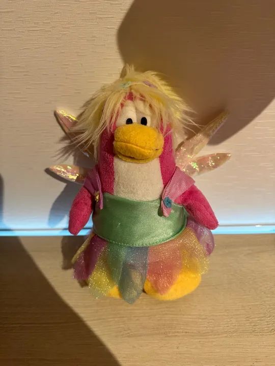 Pelúcia Club Penguin Pinguim Fada Original