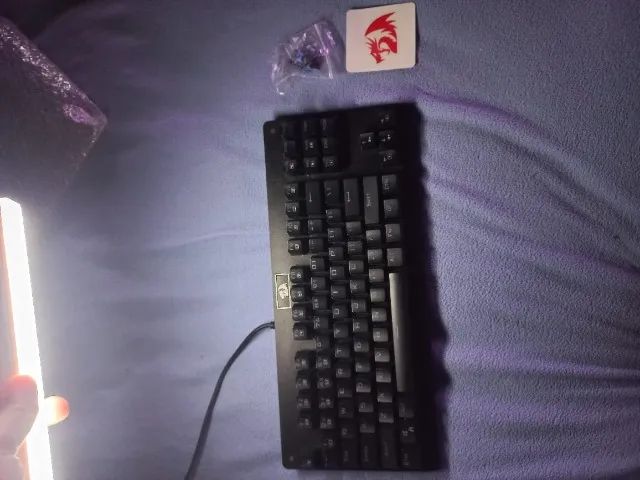 teclado dark avenger da redragon esta novo usado por um mês