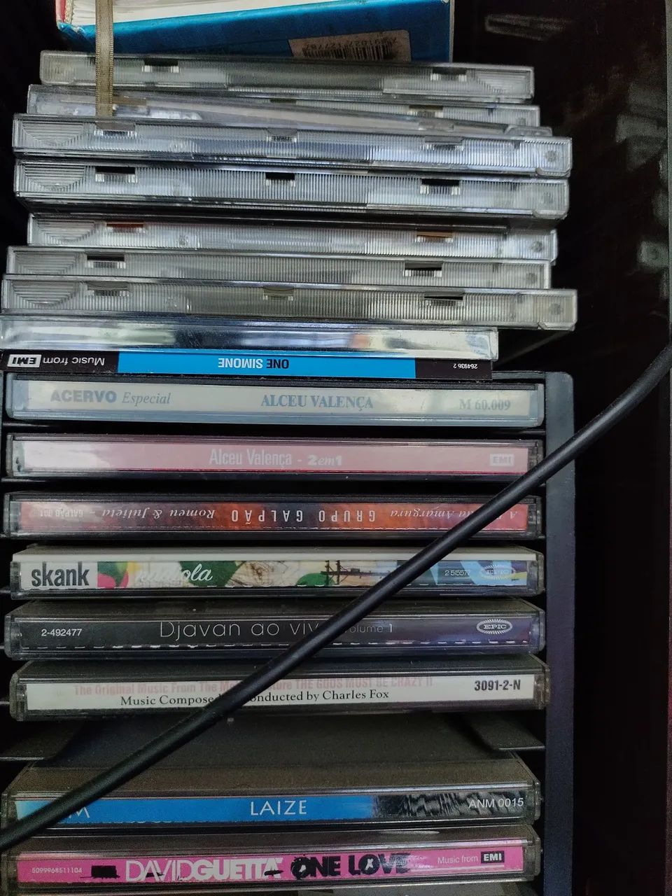 Coleção de CDs, LASER DISC e DVDs de Música - Foto 4
