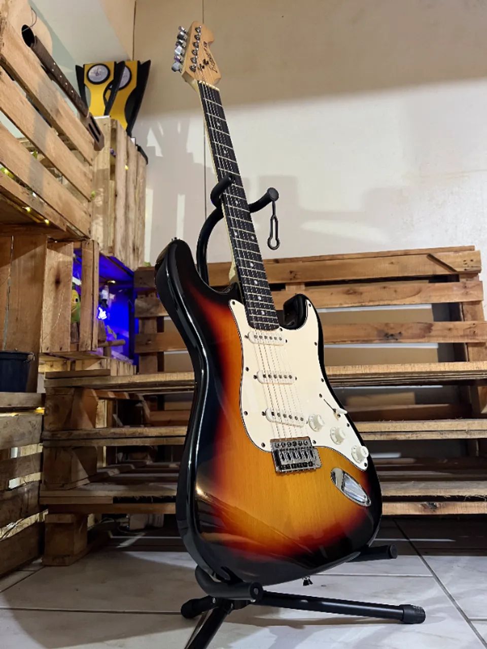 GUITARRA BENSON STRATOCASTER STR SUMBURST - Foto 4