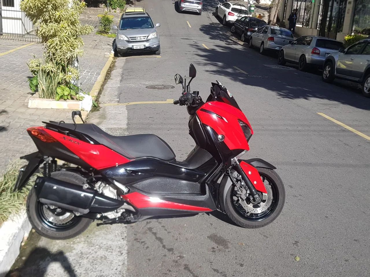 Xmax 250 abs
