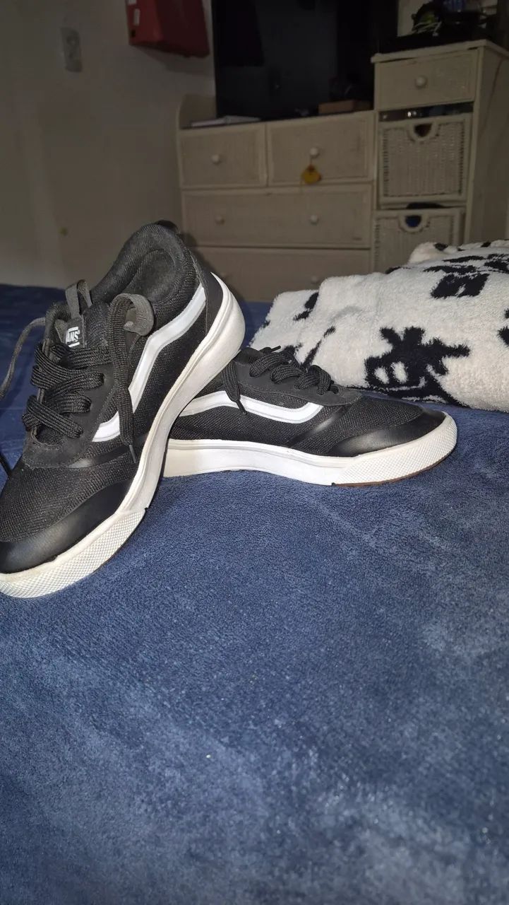 Tennis vans, ultra range 