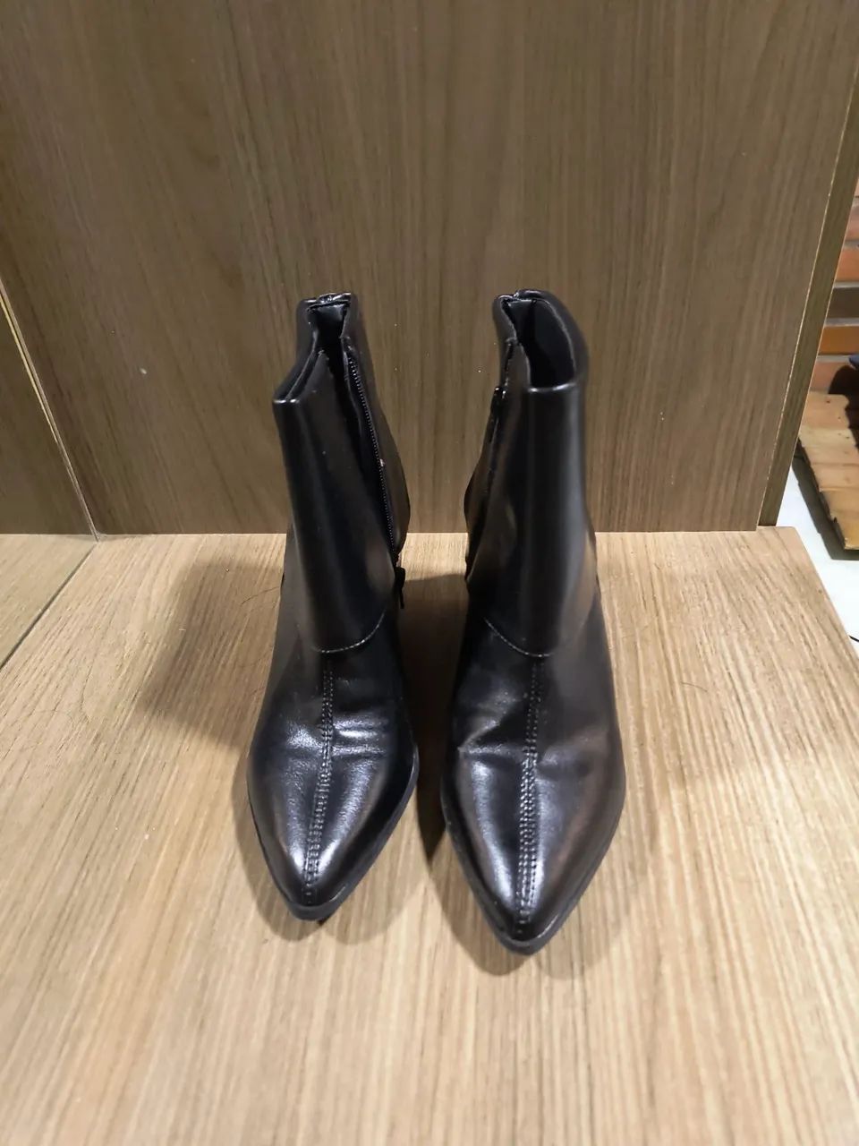 Bota cano curto ViaUno