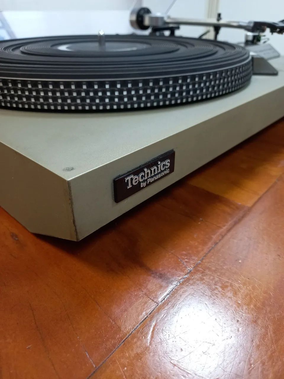 Toca discos Technics SL 23
