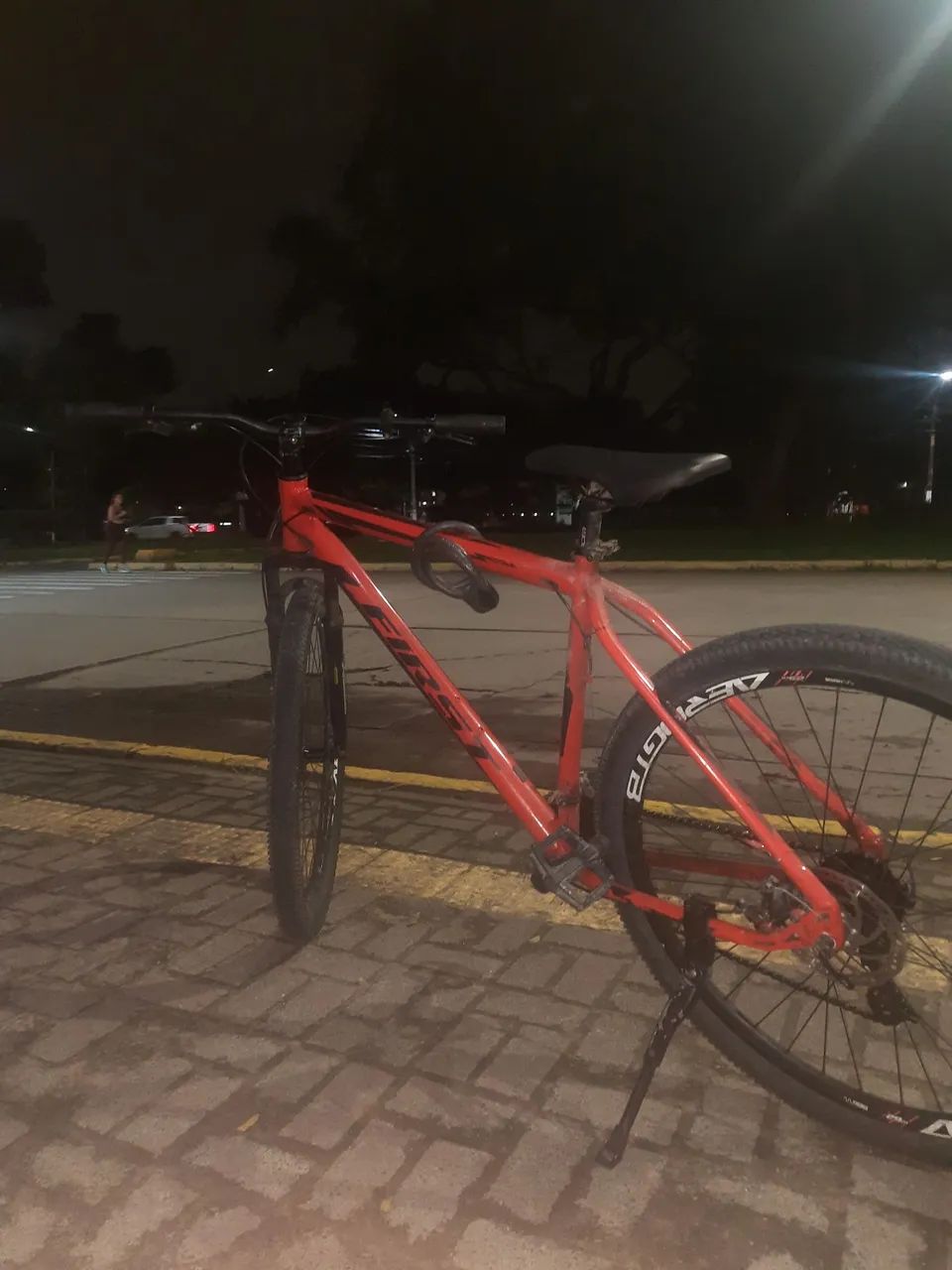 Bicleta aro 29 - Foto 2