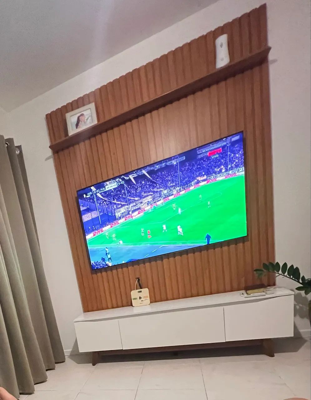 Painel de TV ripado - Foto 4