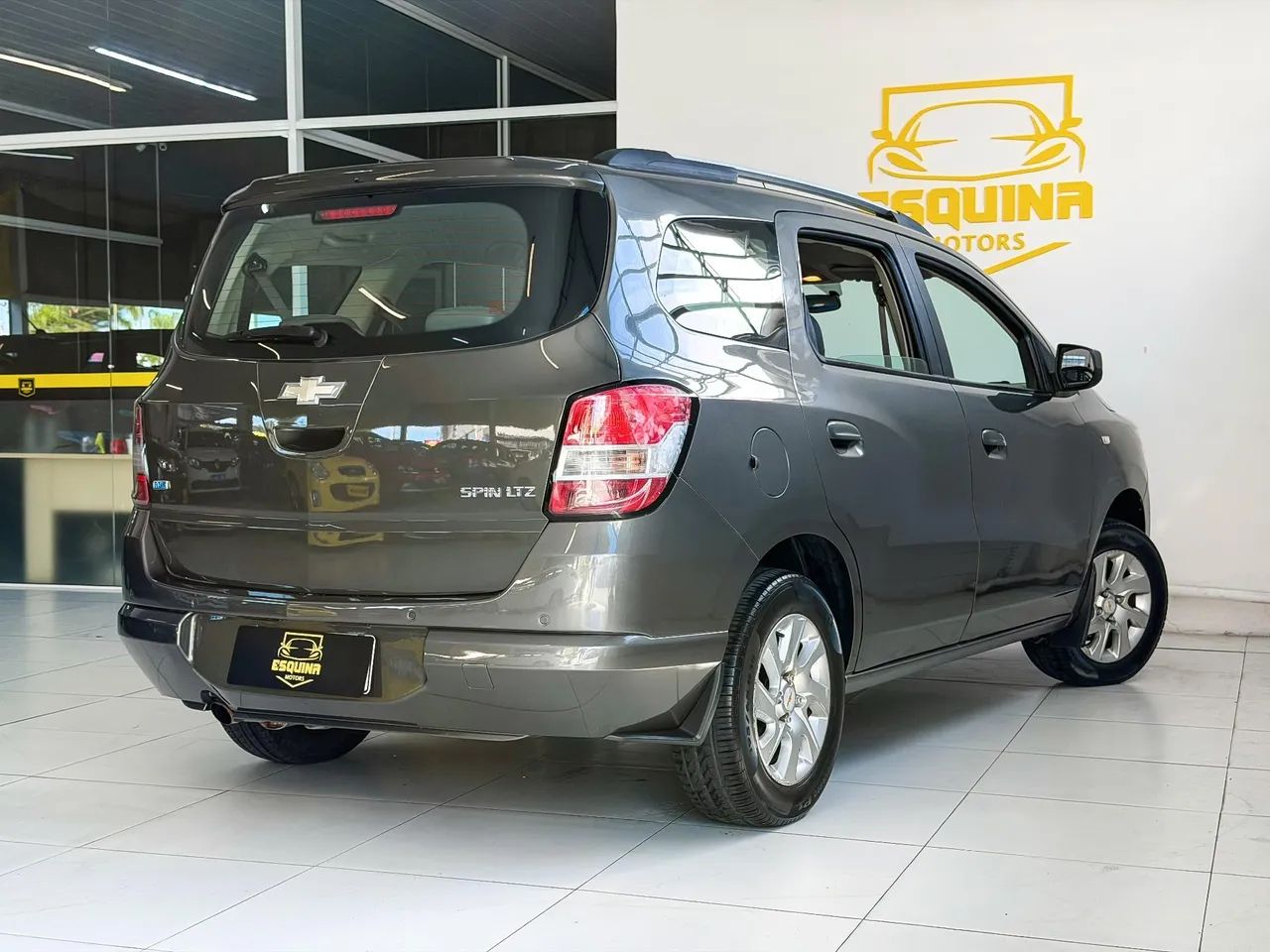 Chevrolet Spin LTZ 1.8 8V Econo.flex 5P Aut. 2013 - Foto 4