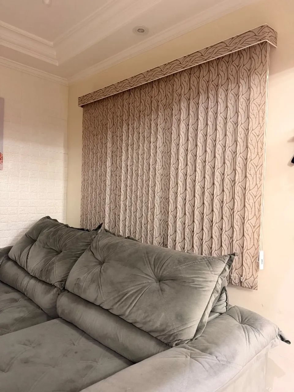 SOFÁ RETRÁTIL E RECLINÁVEL CINZA 2,45 - Foto 2