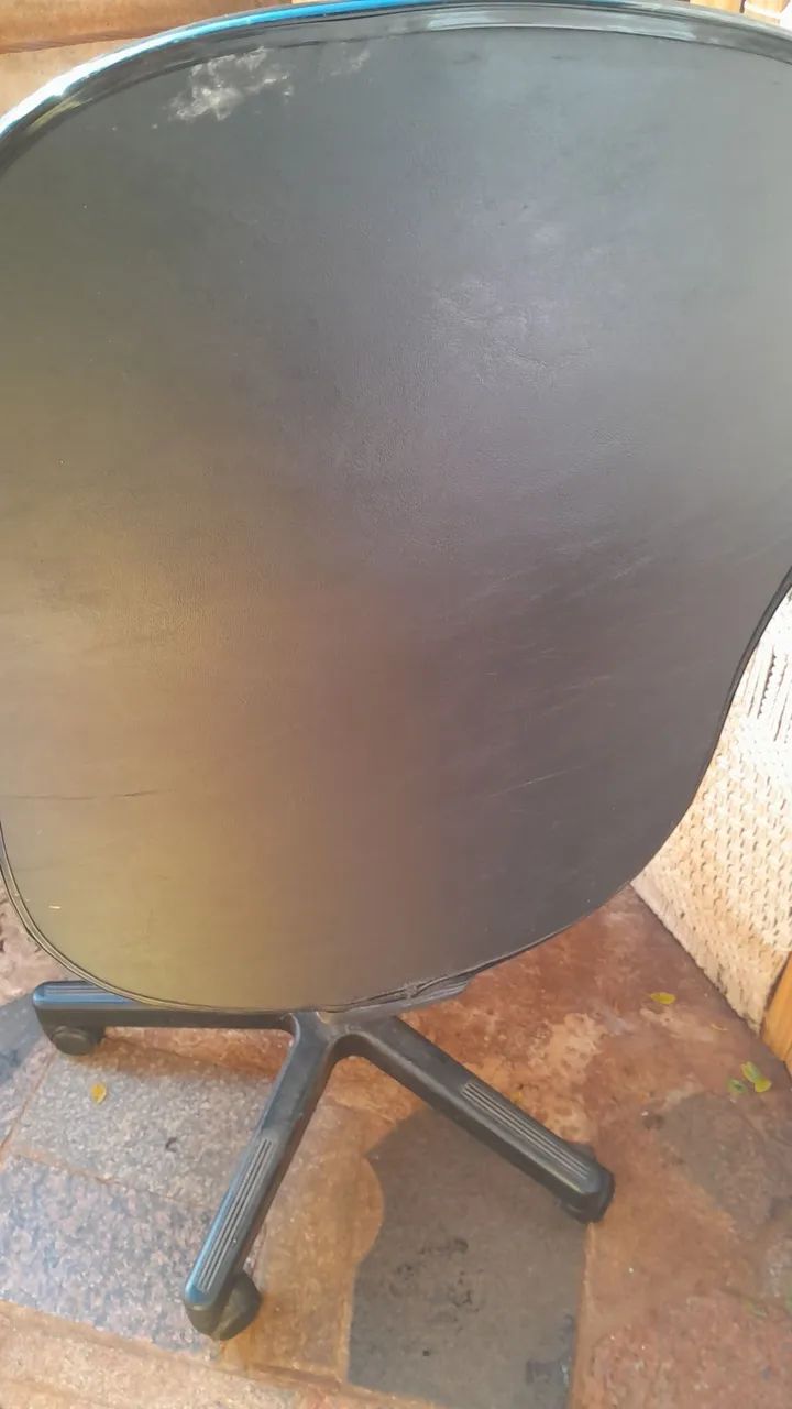 Vendo cadeiras de escritório  - Foto 4