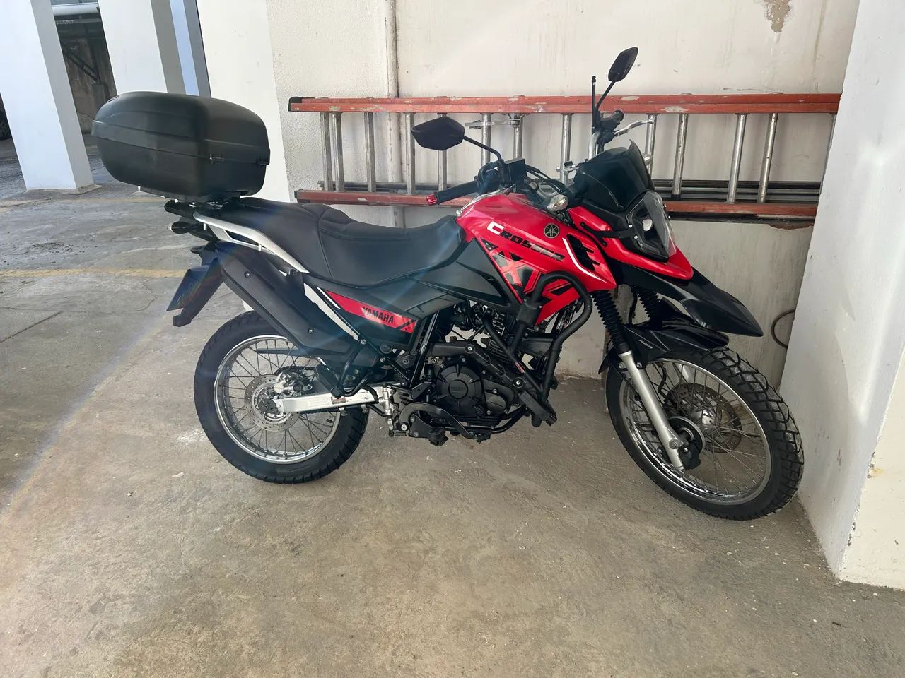 Crosser 2023 ABS 