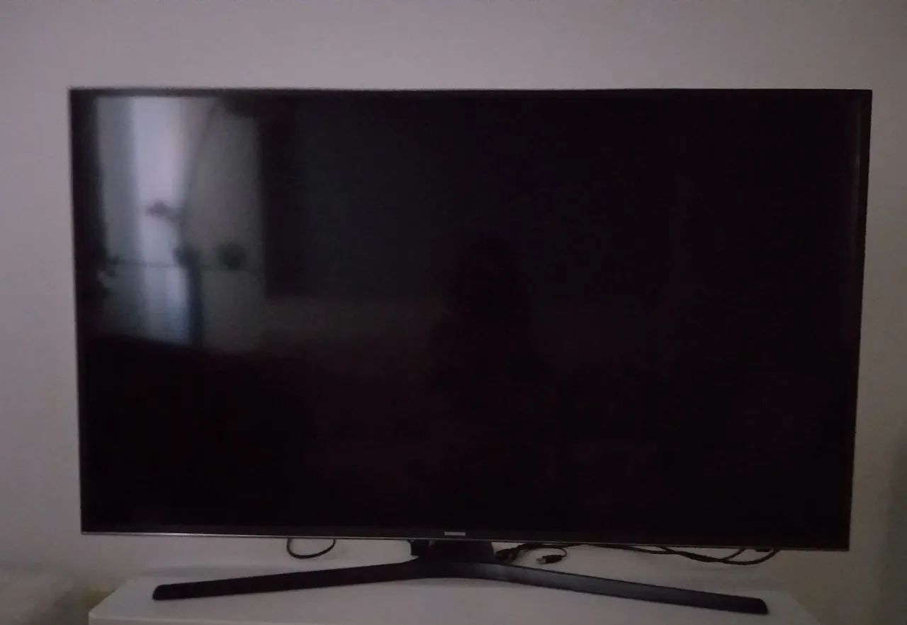 TV SAMSUNG 4K ULTRA HD, 50 POLEGADAS. EM PERFEITO ESTADO.