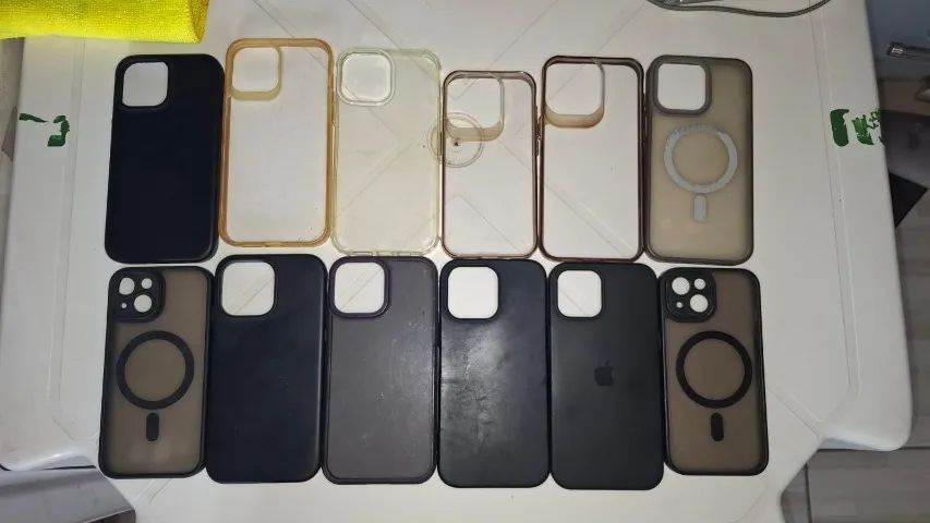 Lote com 37 Capinhas para iPhone - Diversos Modelos (Novas e Usadas) - Foto 3