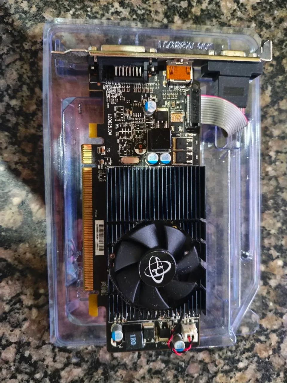Radeon 6570 2GB 