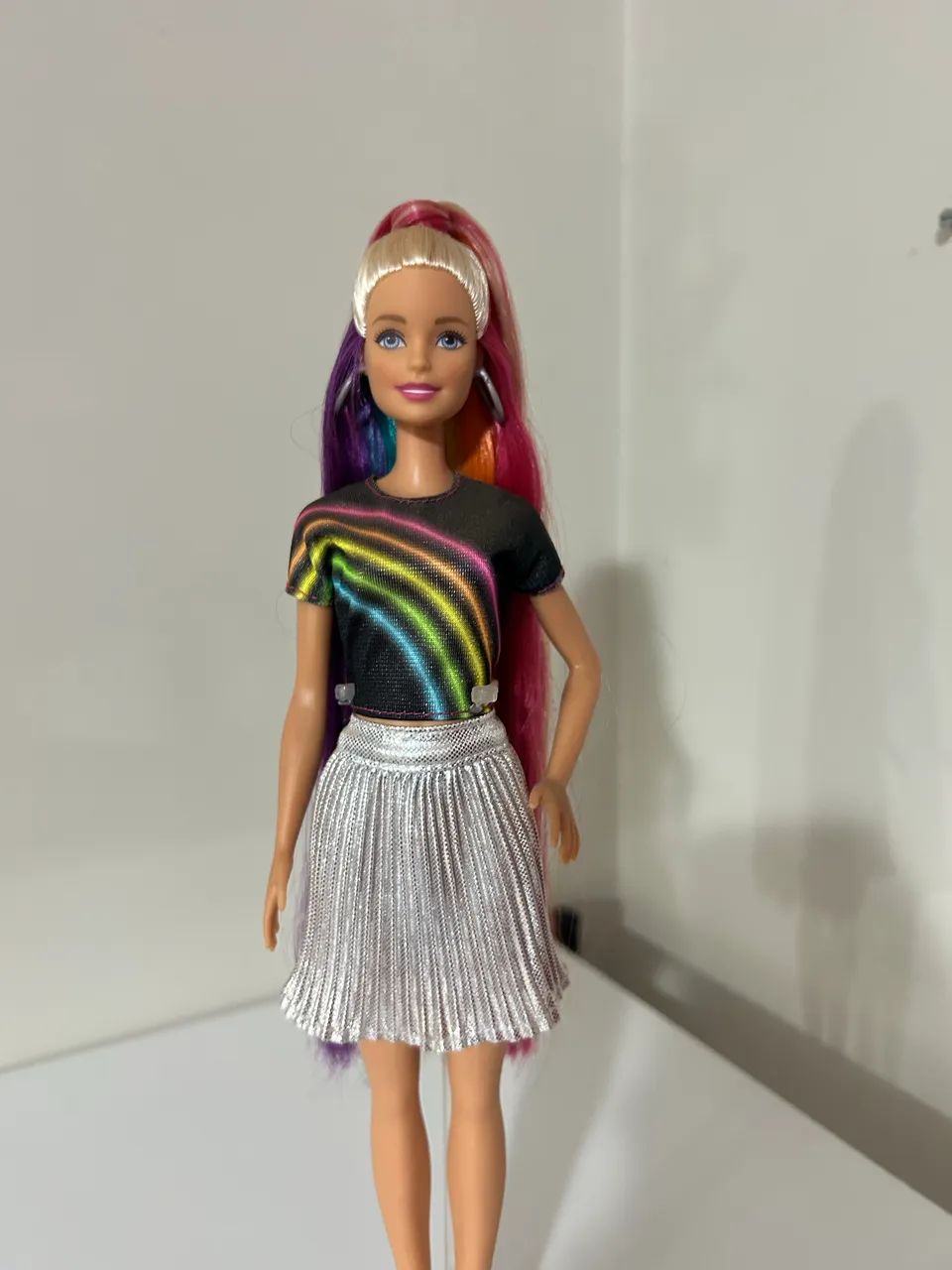 Barbie Penteados de Arco Íris  - Foto 2