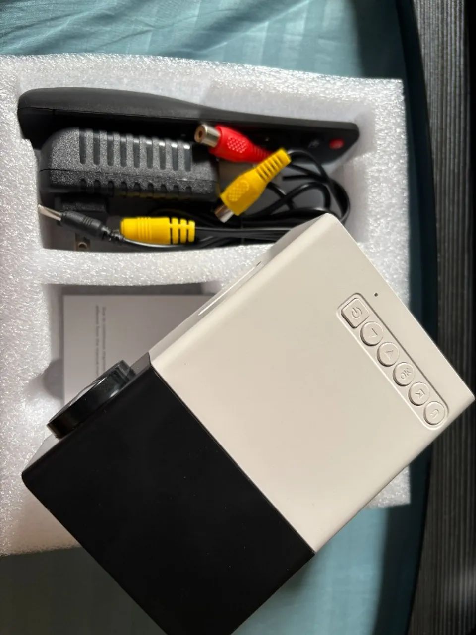 MINI PROJETOR LED - Foto 3