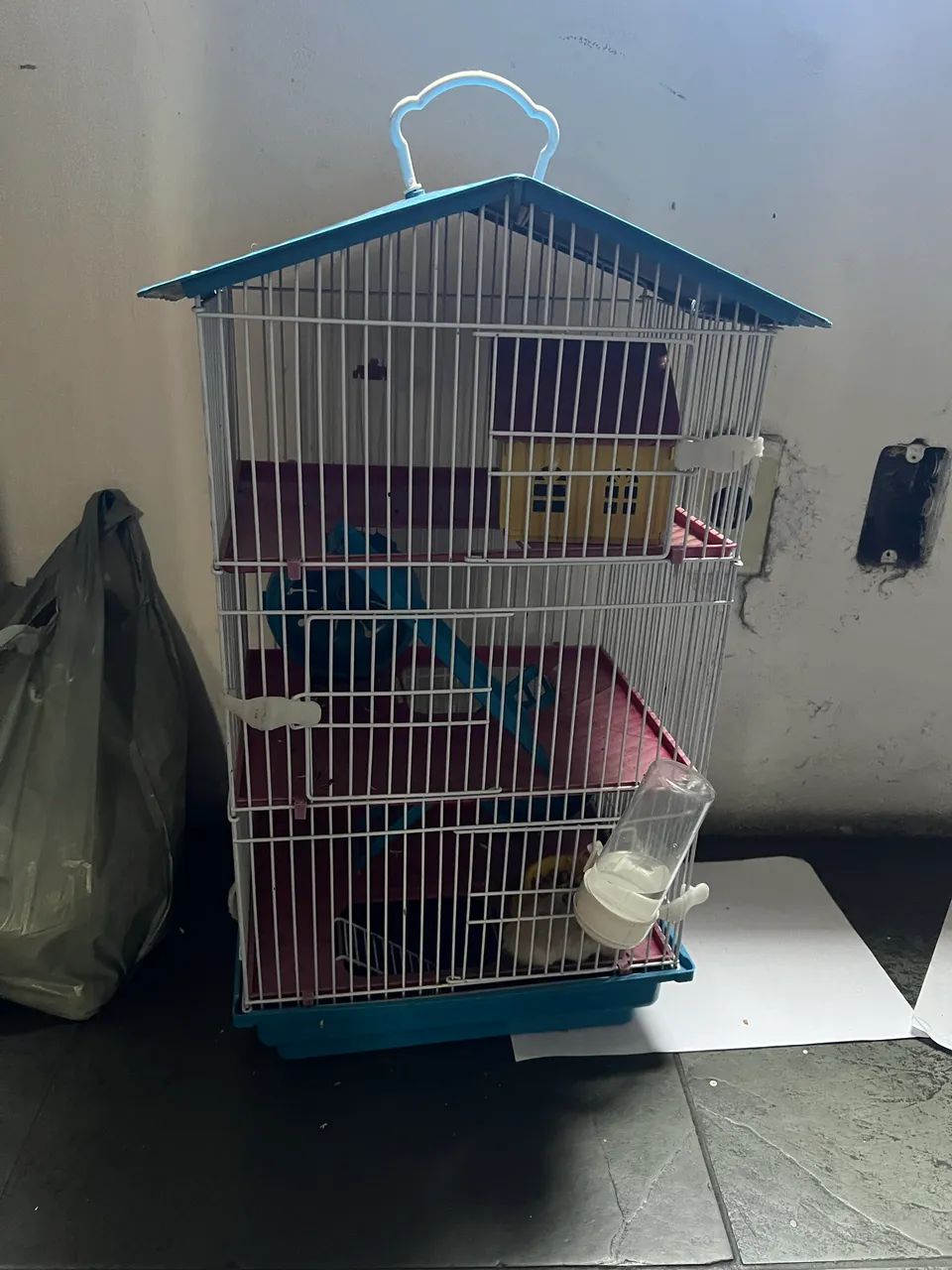 Casinha de hamster 3 andares 