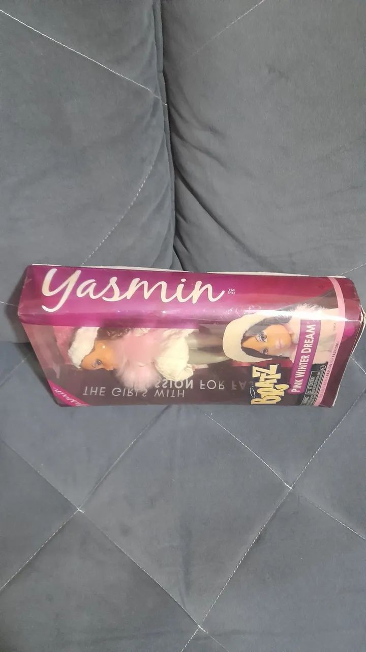 Boneca Bratz Yasmin Pink Winter Dream  - Foto 4