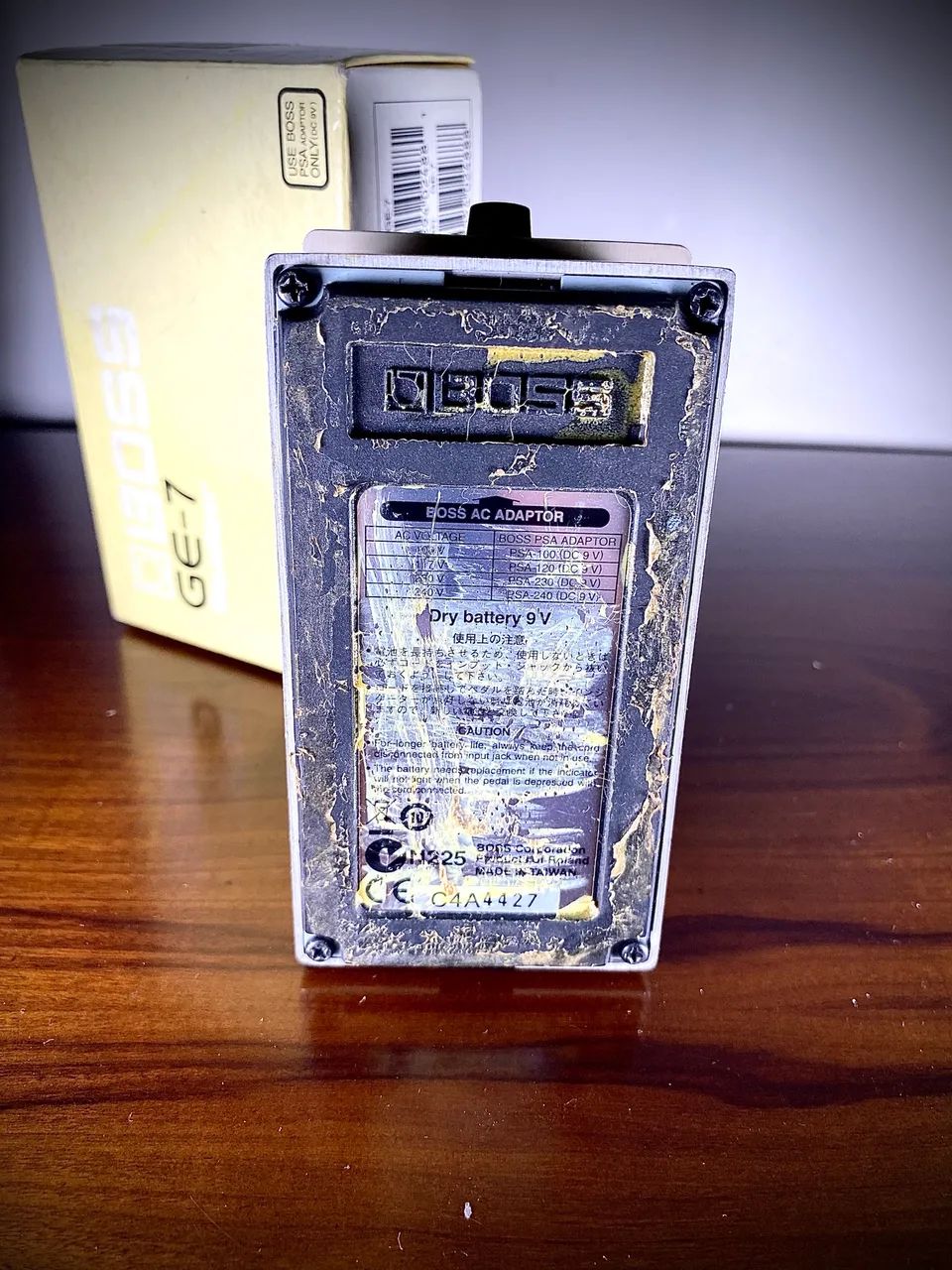 Pedal de guitarra Boss Equalizer Ge7 - Foto 5