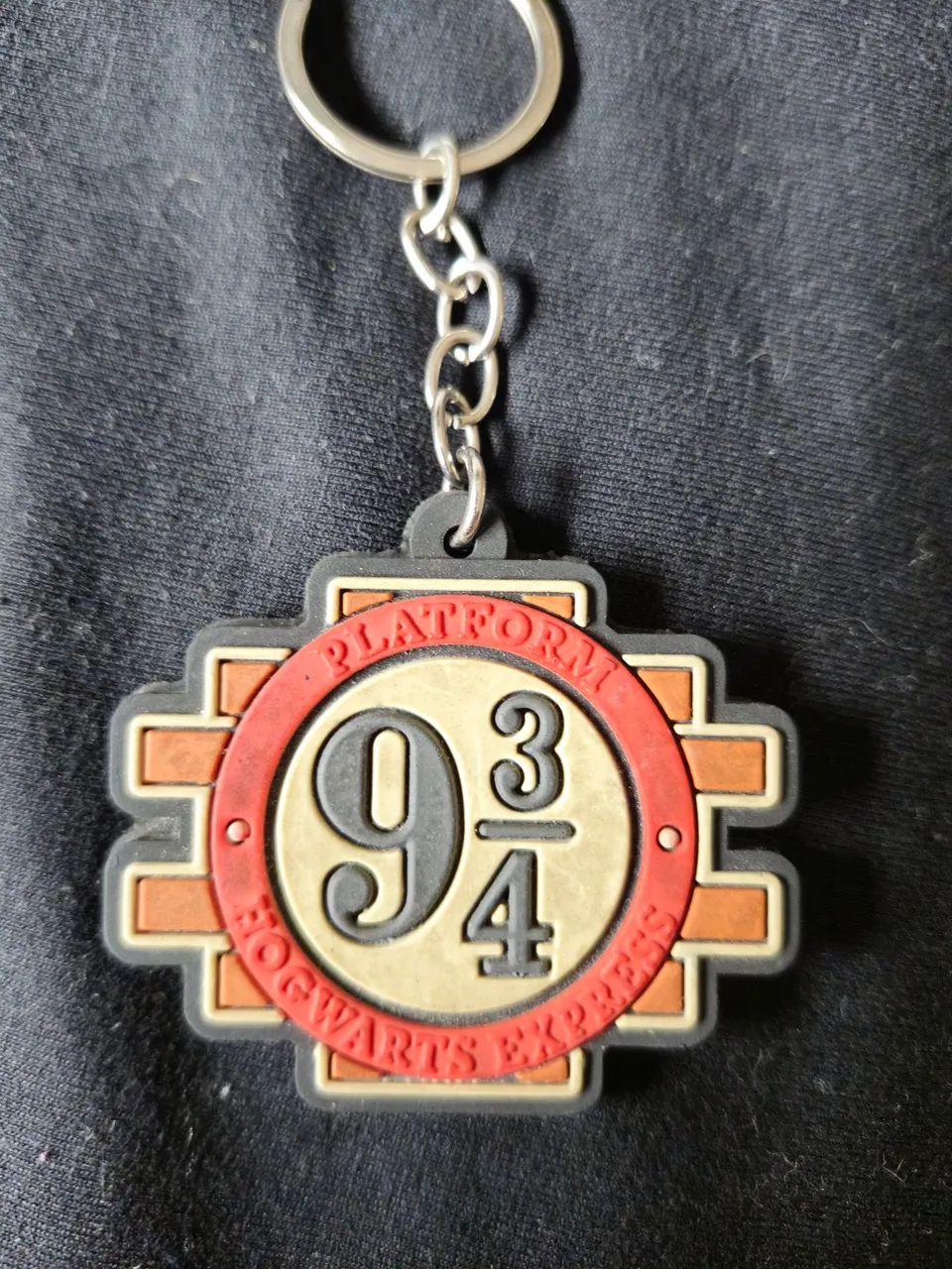 R$ 19 | Chaveiro Harry  Potter | Platform 9 3/4 | Hogwarts Express | Excelente Estado - Foto 2