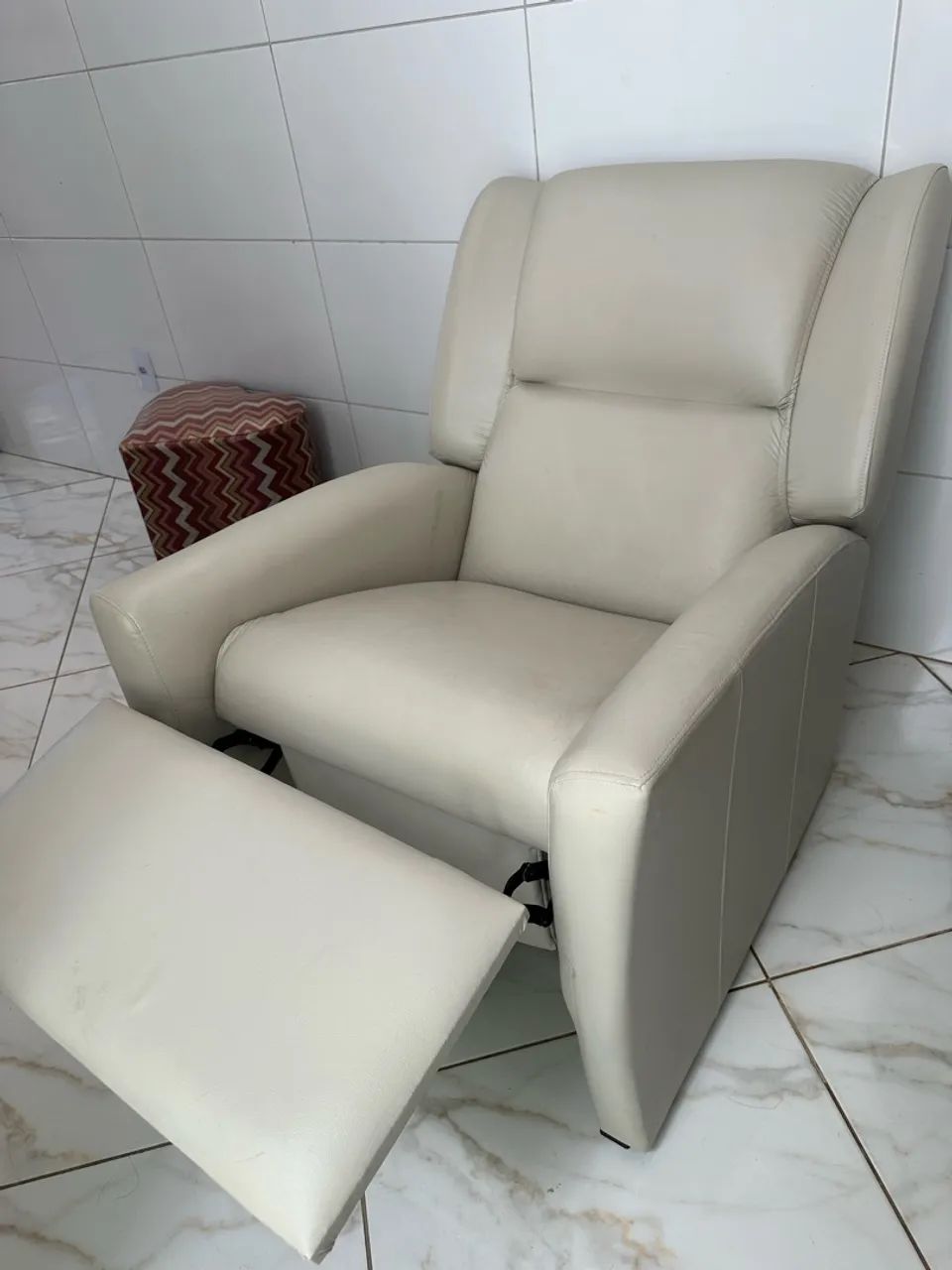 POLTRONA RECLINÁVEL  - Foto 3