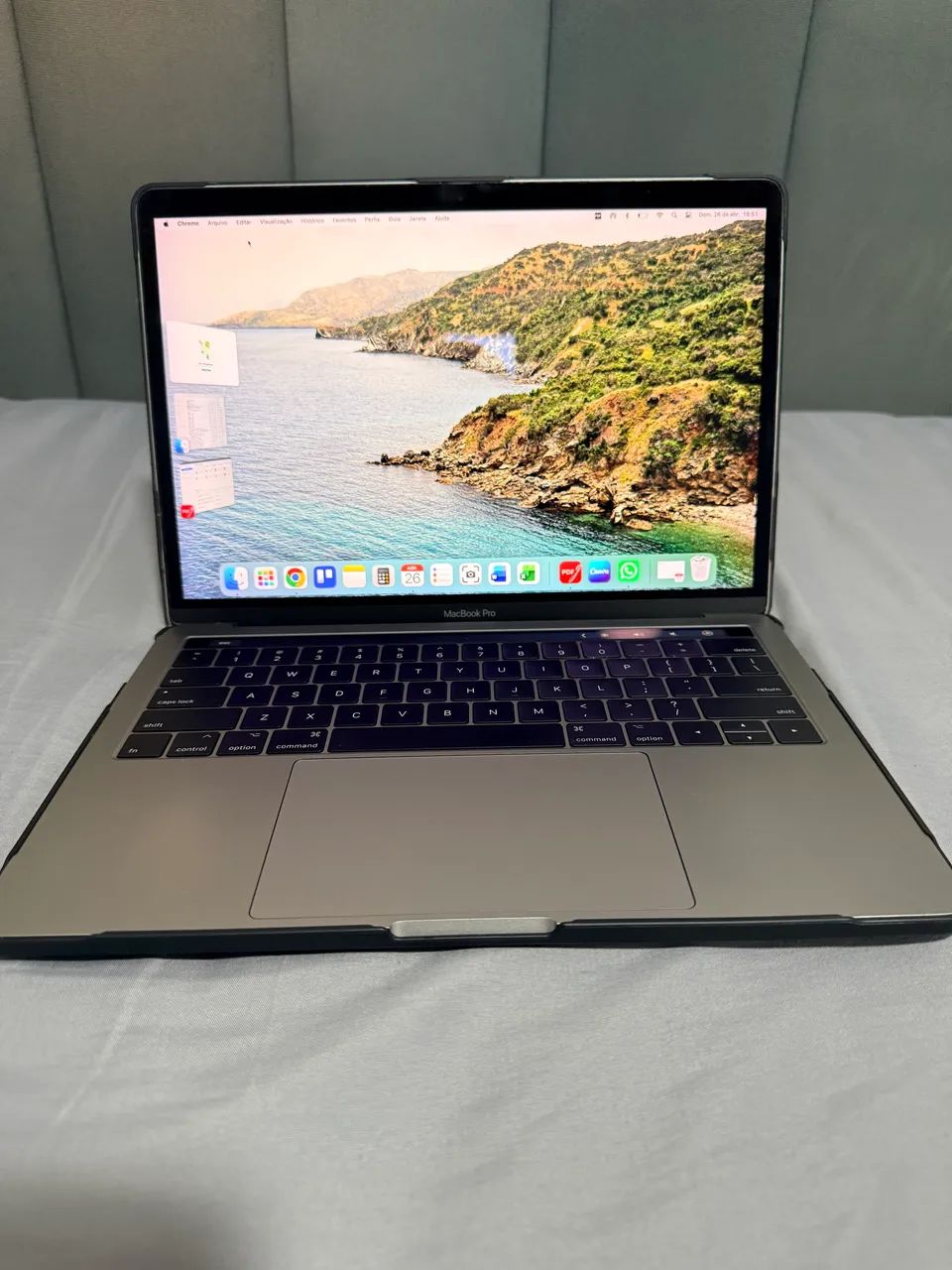 MacBook Pro（13インチ,2017,Thundeabolt 3ポート x 4）256GB/16GB〈MPXV2J/A〉US配列 ⑤ Amazon.co.jp: 【整備済み品】Apple MacBook Pro 2017, Thunderbolt