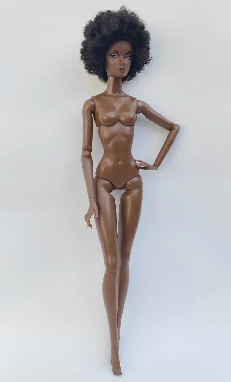 Boneca Negra Supermodelo - Foto 4