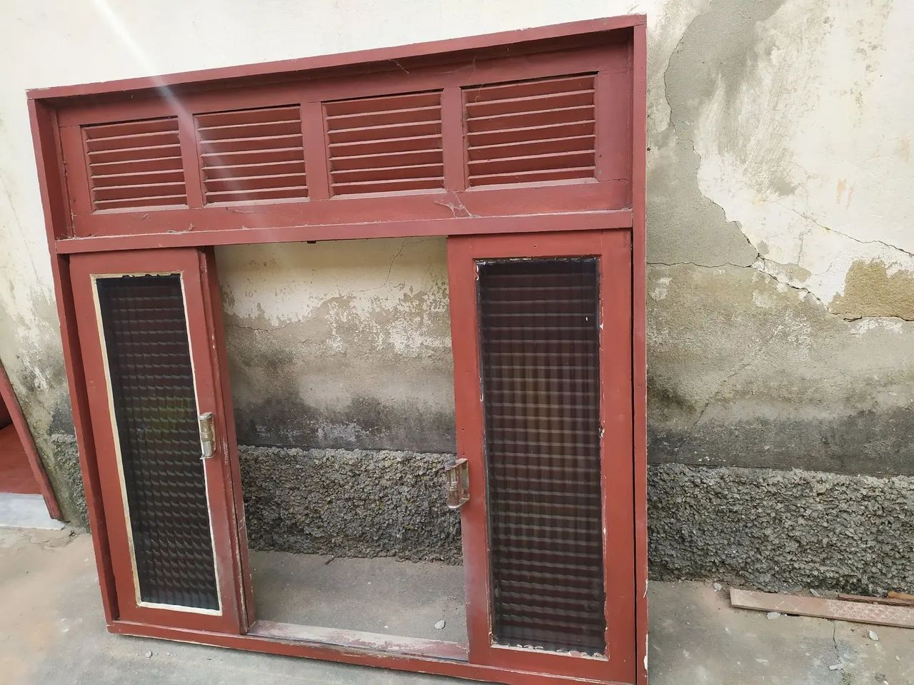 Wooden Venetian Windows64994027219203121