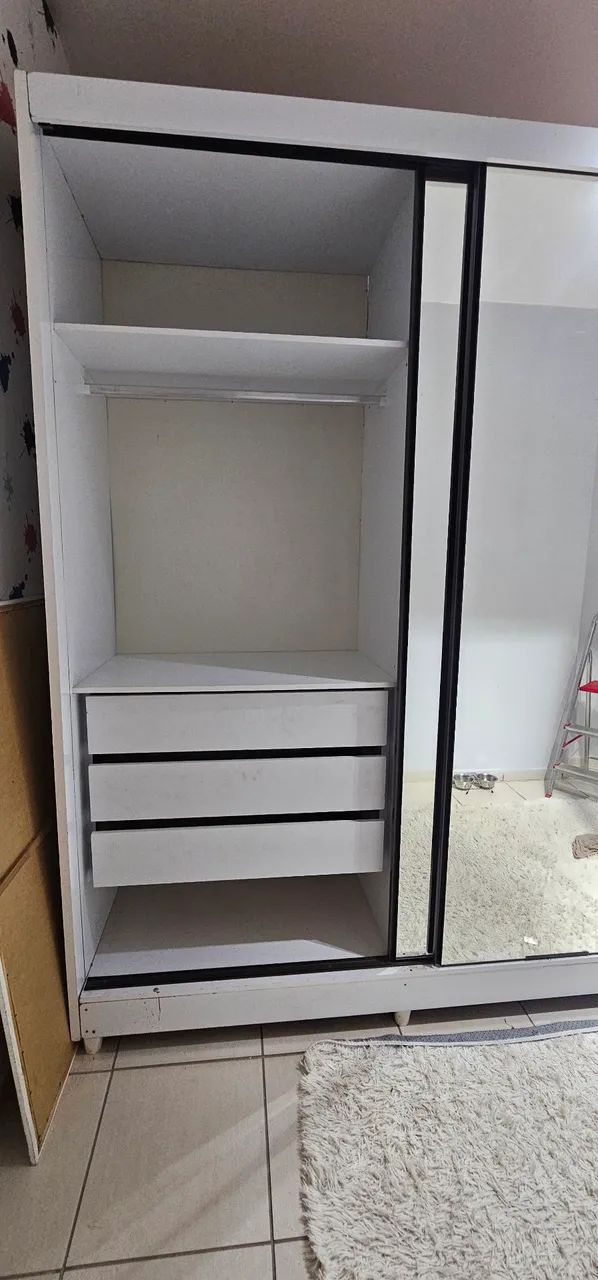 GUARDA-ROUPA GRANDE COM ESPELHO - Foto 3