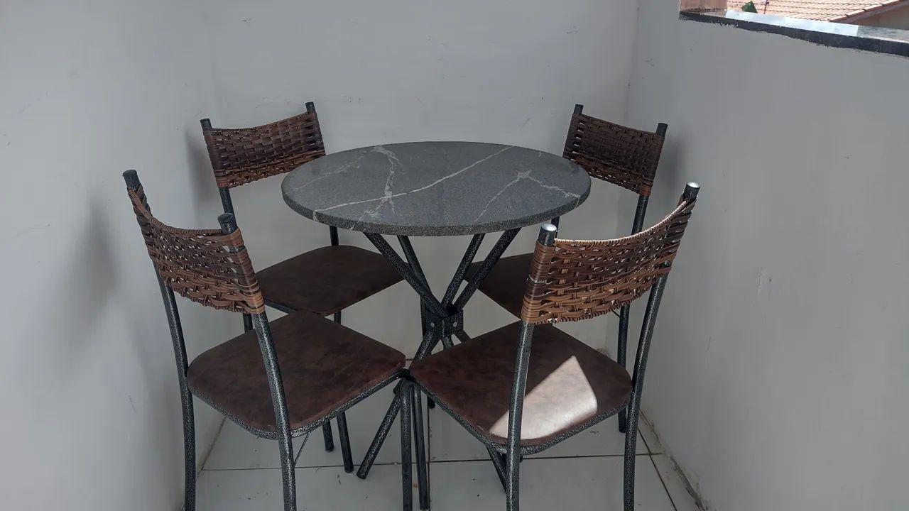 jogo de mesa com cadeiras  - Foto 2