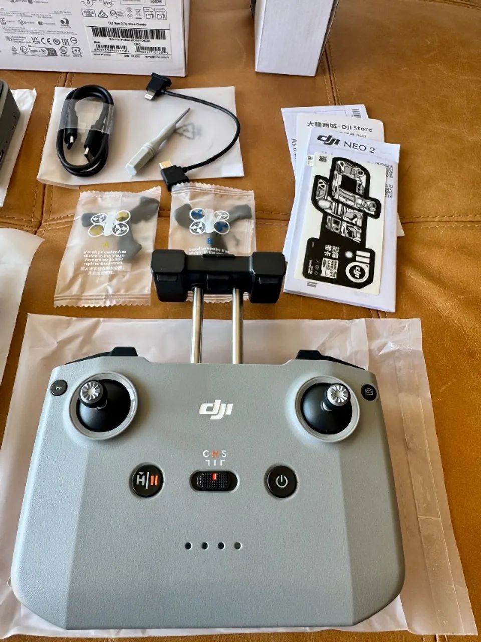 Drone DJI Neo 2 Fly More Combo - Controle sem Tela - Caixa Aberta - NOVO - Foto 4