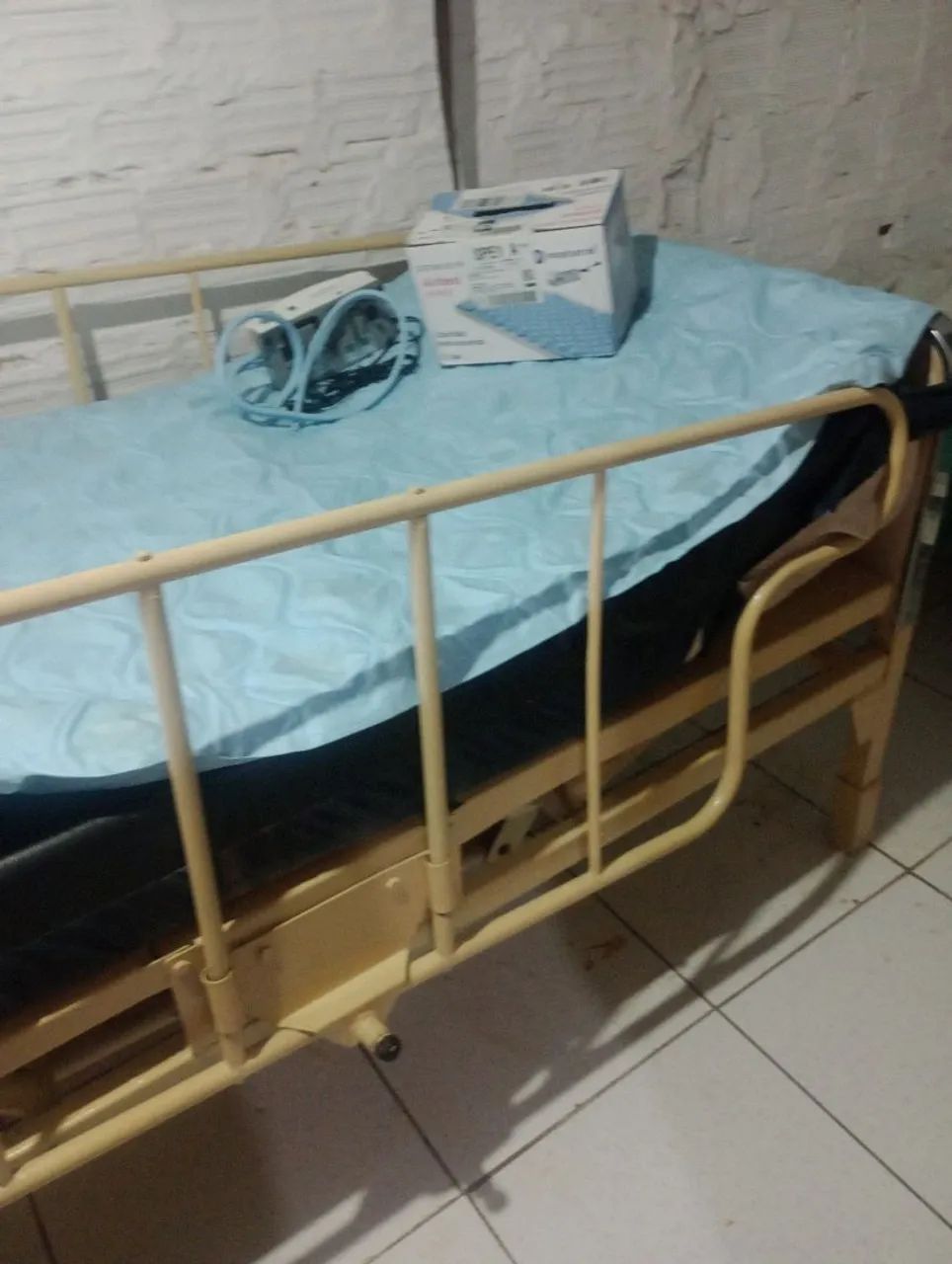 Cama hospitalar  - Foto 2