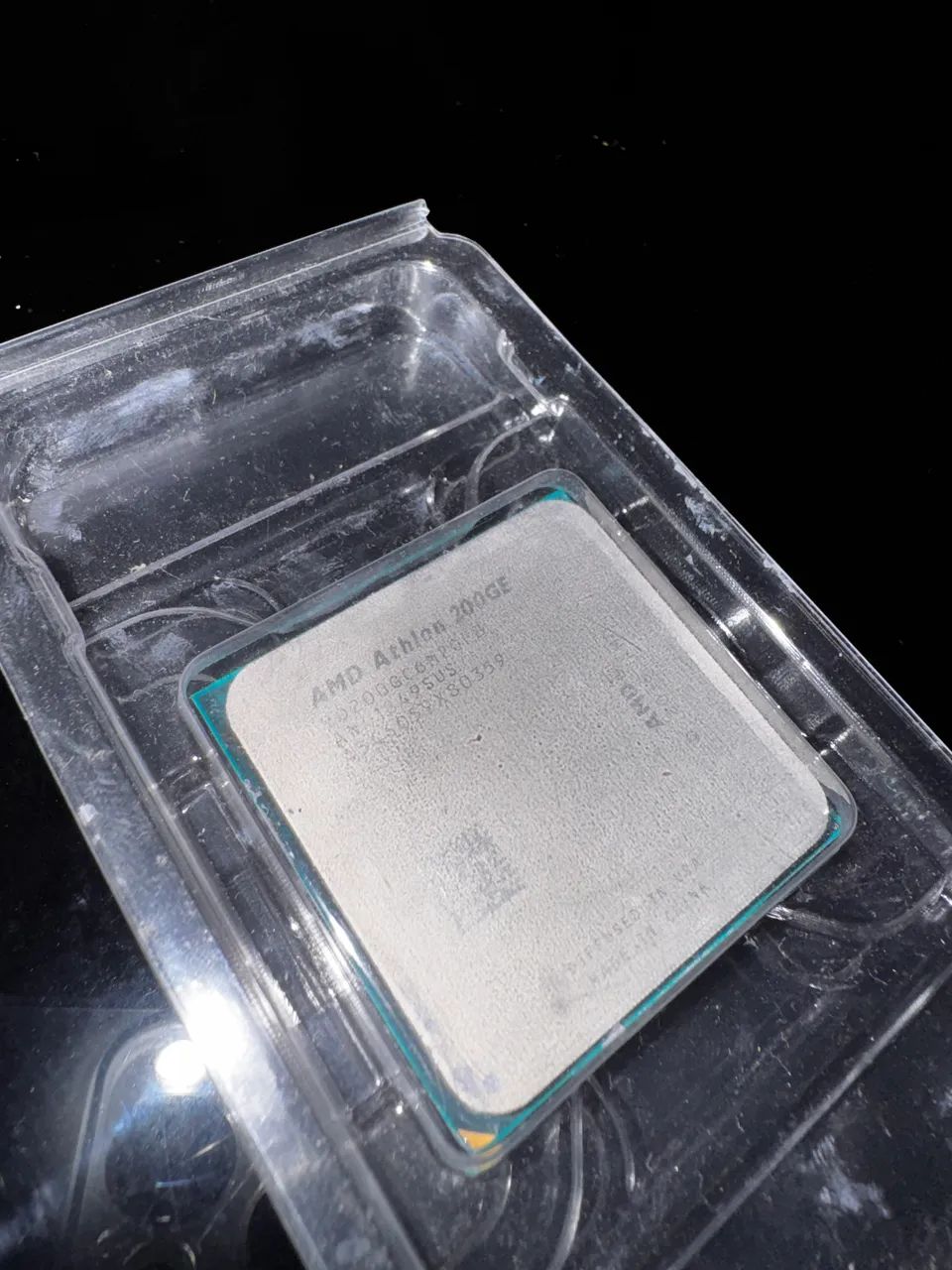 AMD Athlon 200GE - Foto 2