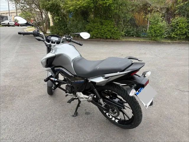 Honda titan 2023 - Foto 3