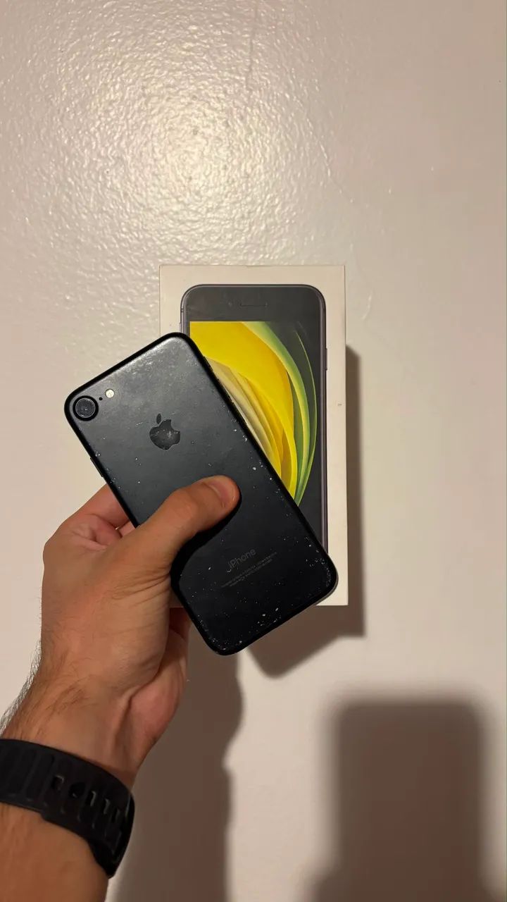 Vendo Iphone 7  - Foto 3