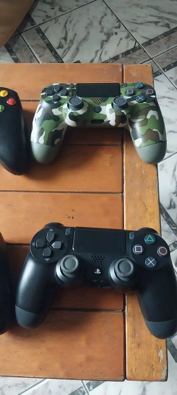 Lote de controles ps4 xbox 360 - Foto 4