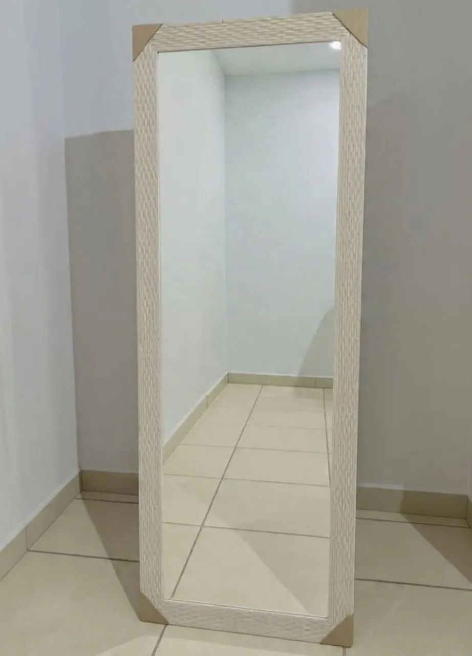 Espelho Grande 1.60 por 60cm 