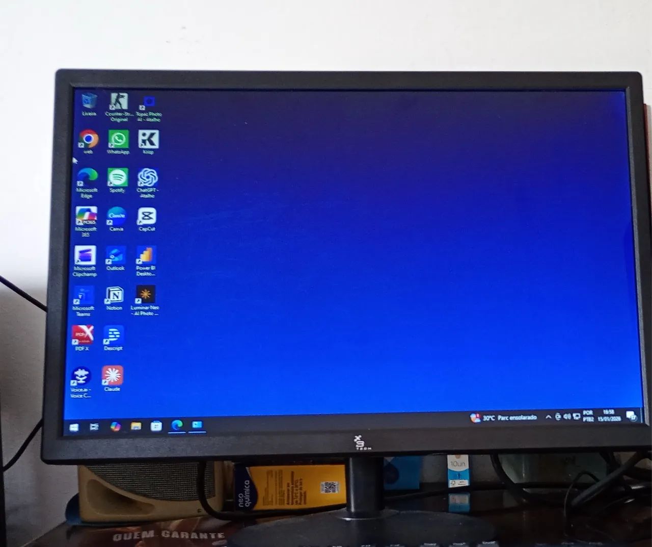 Monitor Led Seminovo 19,5 -HDMi/VGA