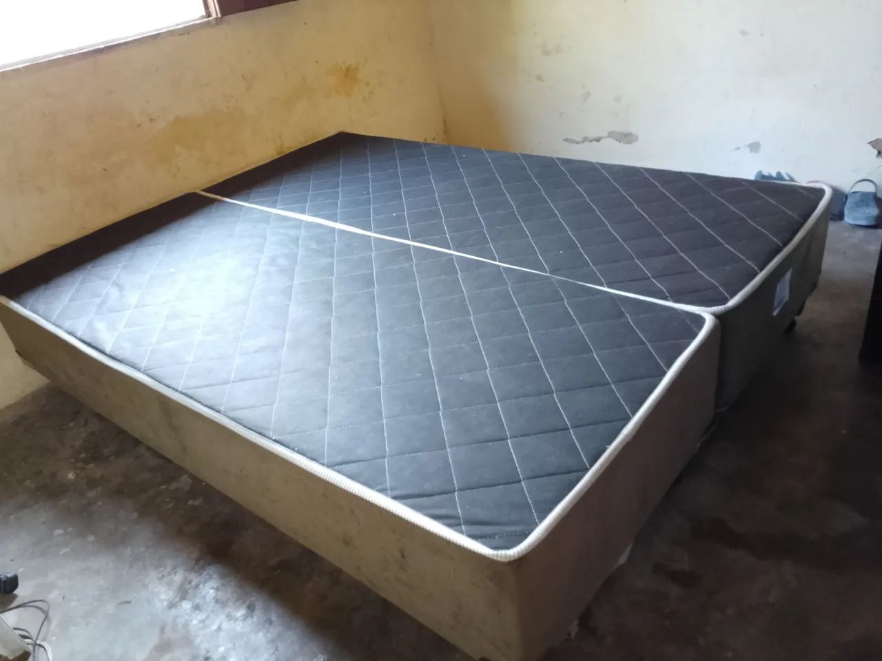 Vendo uma base de cama queen  - Foto 3
