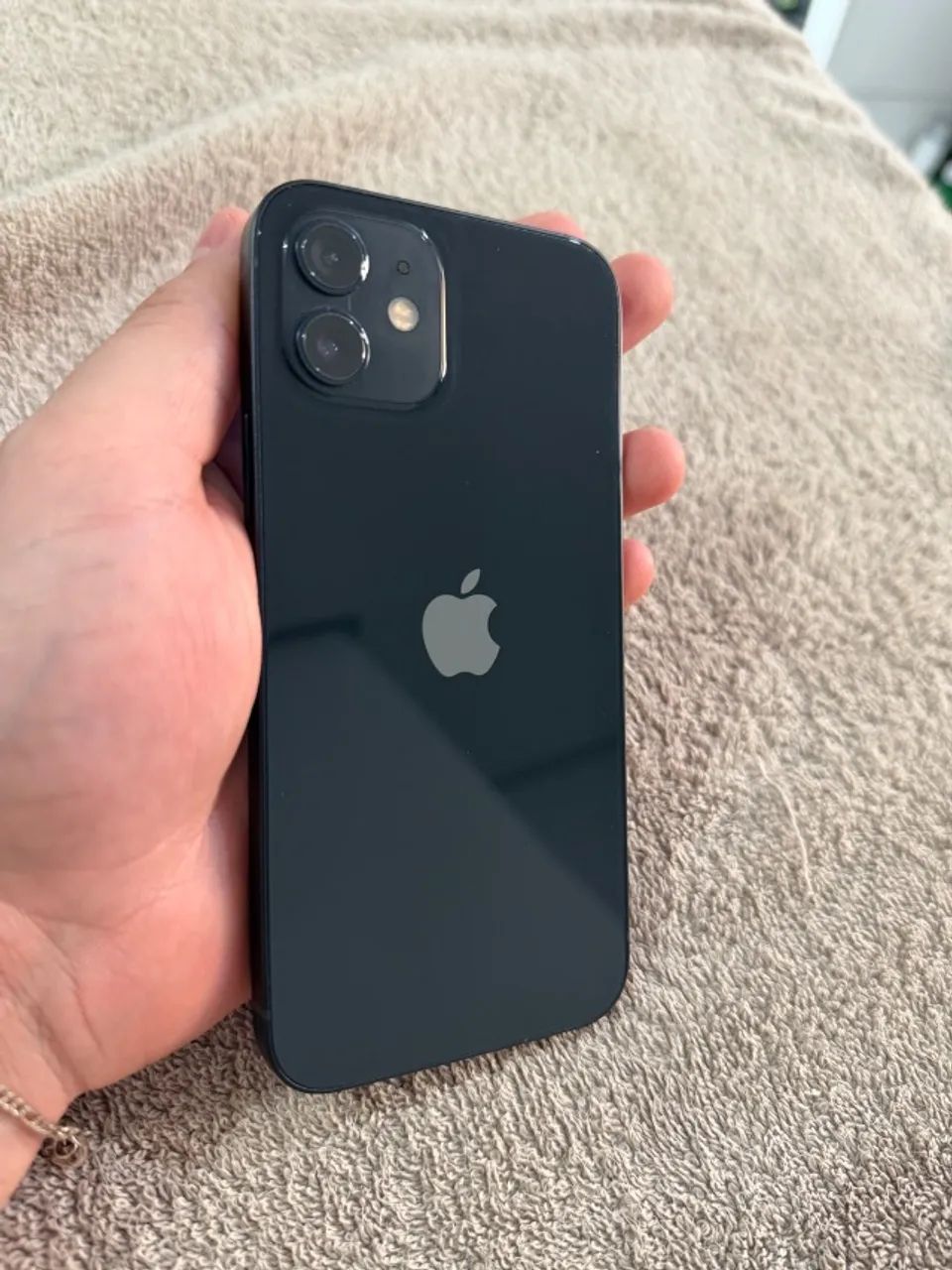 IPhone 12 64gb Preto - Foto 2