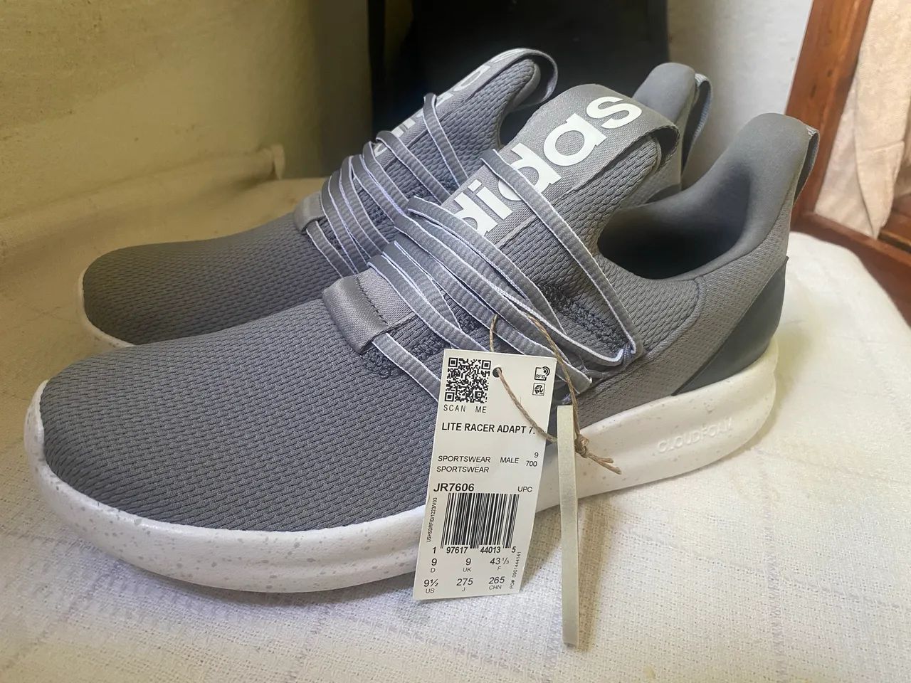 Tênis Adidas original tamanho 41 - Foto 3