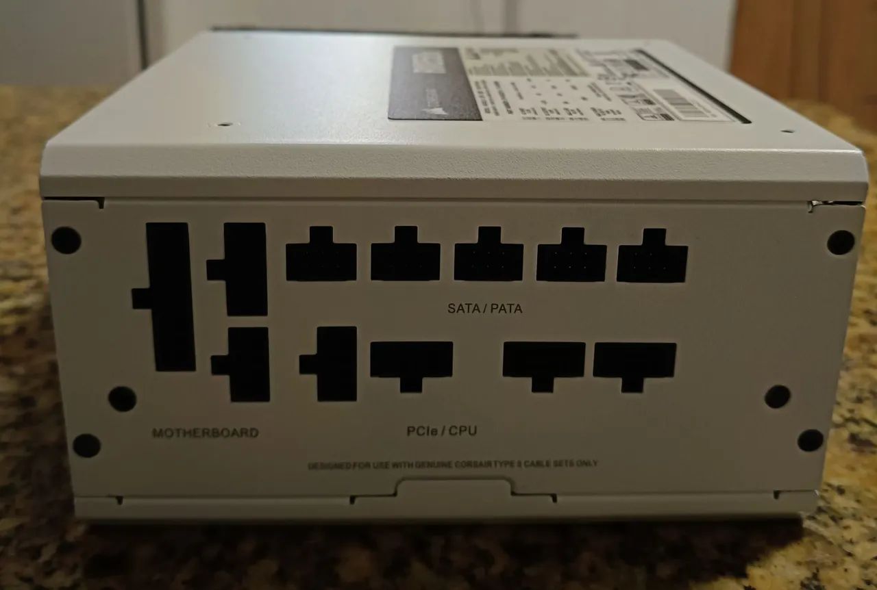 FONTE CORSAIR RM850X SHIFT BRANCA - Foto 3