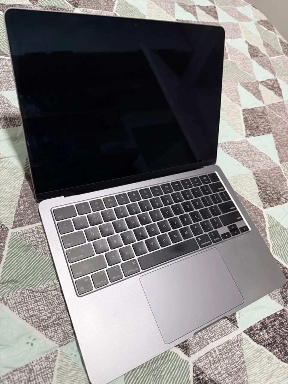 MacBook Air M2 8GB de RAM - 256GB SSD - Foto 4