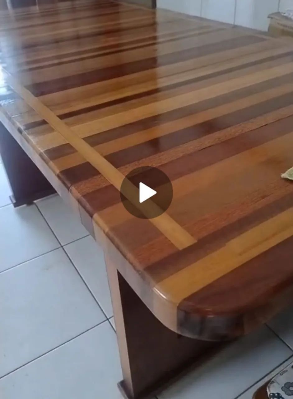 Conjunto Mesa de Madeira Maciça + 6 cadeiras de madeira - Foto 2