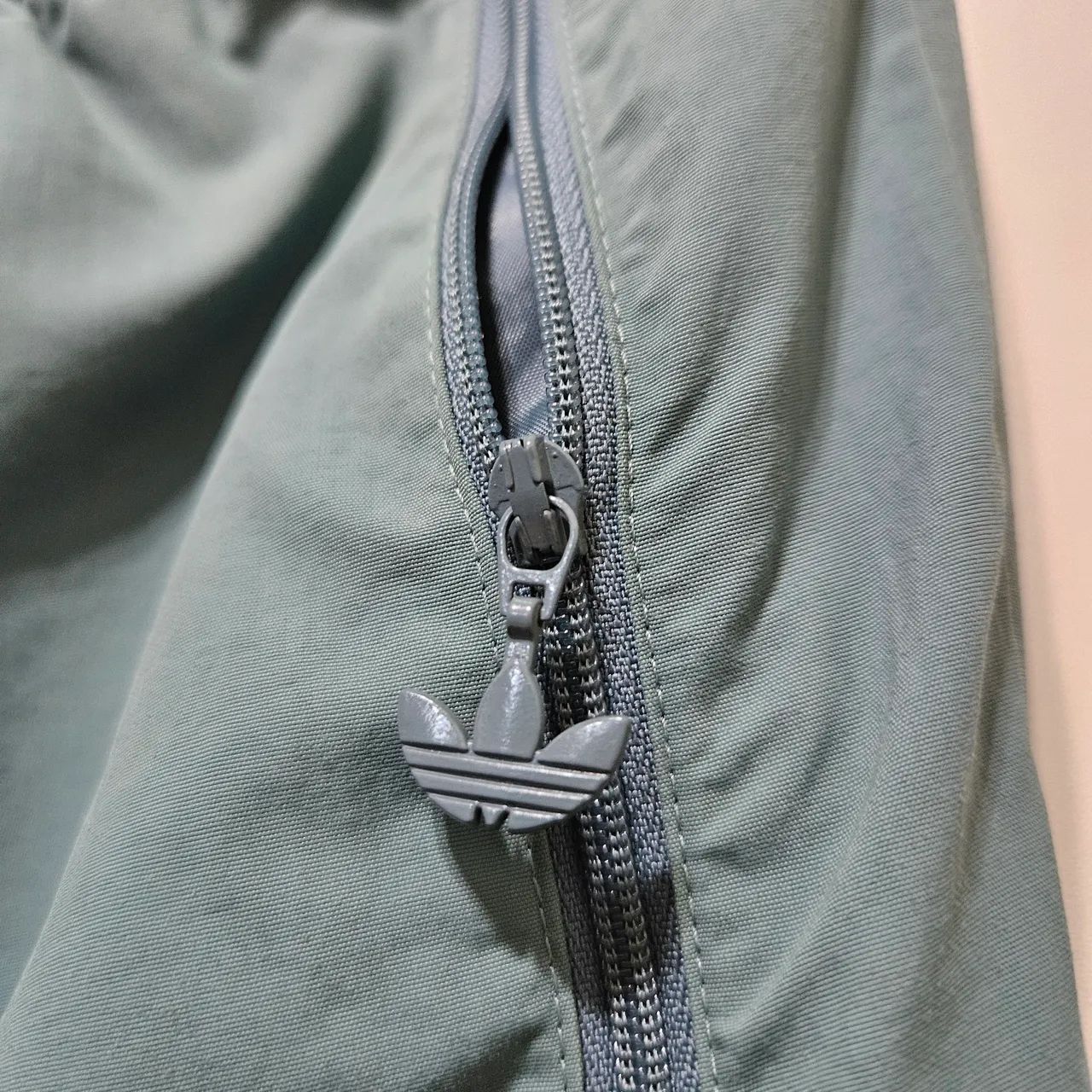 Calça XG ADIDAS Adicolor Sliced Trefoil - Foto 3