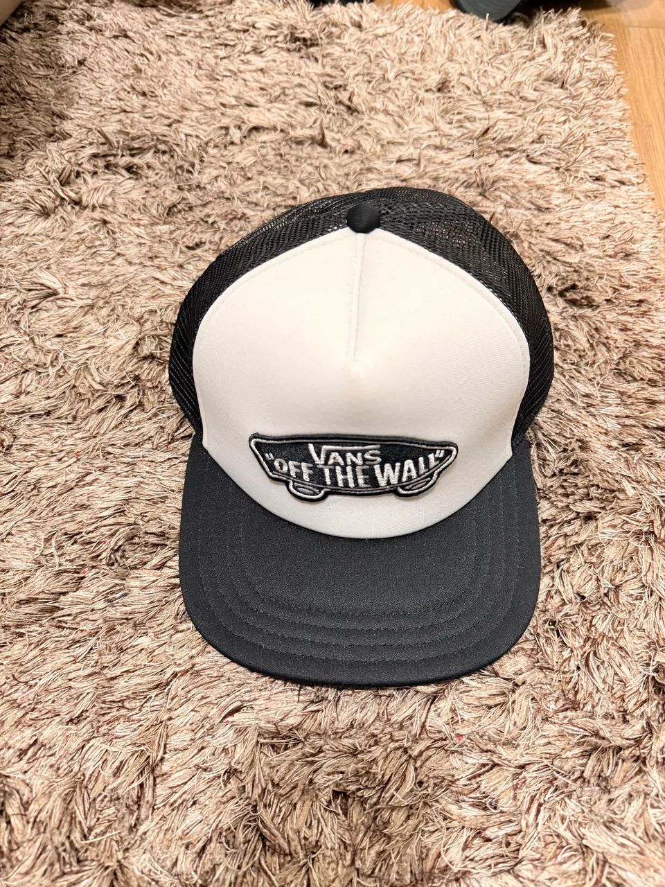 Boné Vans Classic Patch Trucker White Black Aba Reta - Foto 5